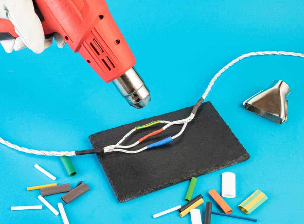 Heat-shrinkable tubes insulating electrical wires
