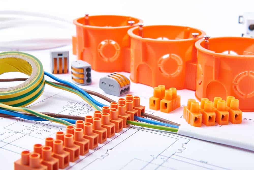 Terminal connectors