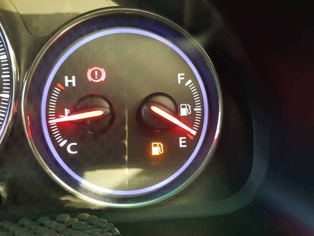 A Car Temperature gauge on the dashboard.
